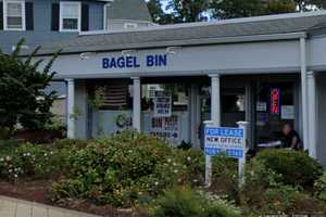 Iconic NJ Bagel Shop Shutters After ’30 Wonderful Years’