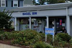 Iconic NJ Bagel Shop Shutters After ’30 Wonderful Years’