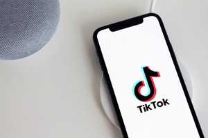 Record TikTok Santa Claus Ad, Earn $100