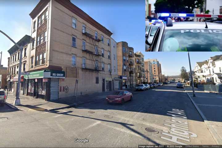 Yonkers Police Searching For Suspect Who Stabbed Man