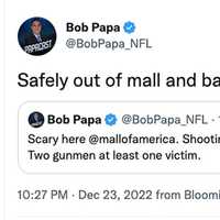 <p>Announcer Bob Papa sent out the following tweets:</p>