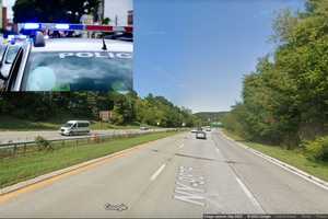 Man Dies In Crash After Crossing Lanes On Northern Westchester Roadway: Police