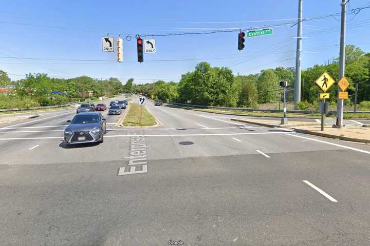 Pedestrian Killed Crossing Busy Maryland Intersection During Rush Hour, State Police Say