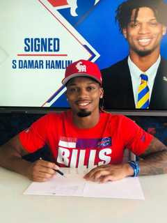 PA's Damar Hamlin Of Buffalo Bills Collapses, Monday Night Football Game Postponed