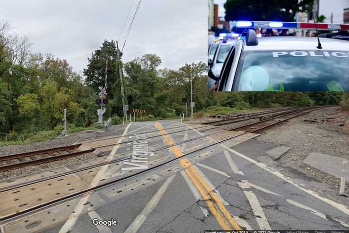 Vehicle Struck By Train In North White Plains Causes Metro-North Delays