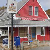 <p>Pizza Shark is located at 403 Pleasant Lake Ave in Harwich</p>