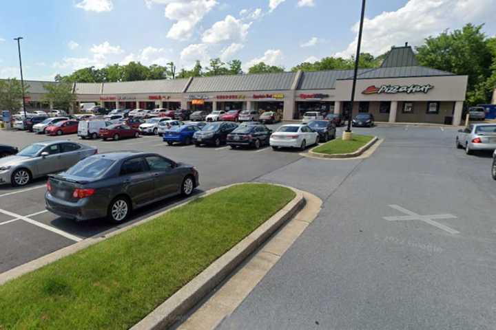 Elkridge Corners Shopping Center Evacuated After Gas Leak (DEVELOPING)