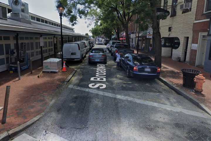 Security Guard Shoots Man During Early-Morning Fight In Baltimore, Police Say