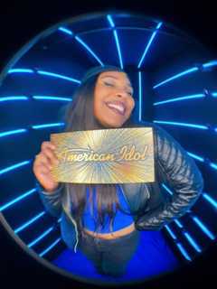 DMV Native Snags Golden Ticket, Standing Ovation During 'American Idol' Audition