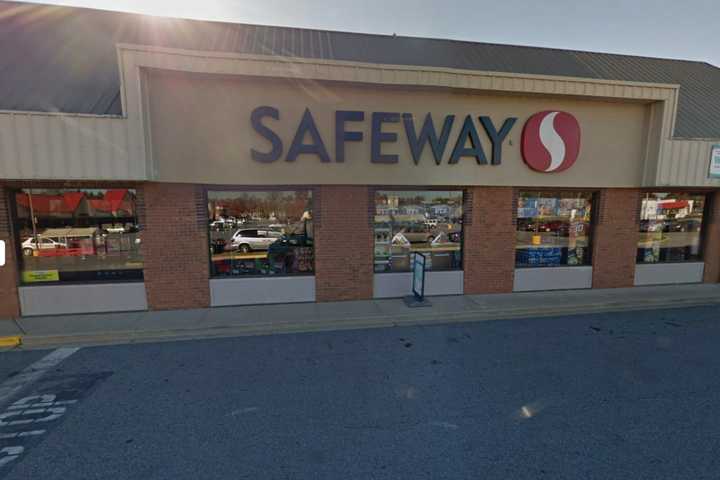 Safeway Robbed By Knife-Wielding Suspect In Frederick Still On The Loose: State Police