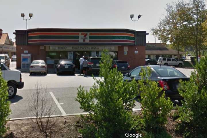 7-Eleven Robber Strikes Severn Location