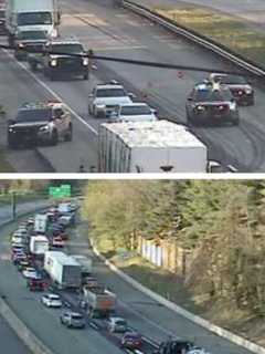 Major Crash Closes All Lanes On I-476