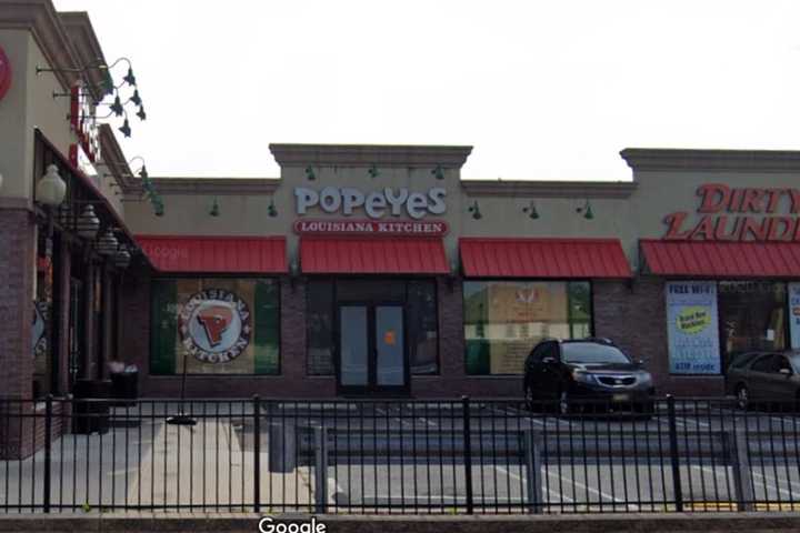 Belleville Popeyes Discriminated Against Black Employee: Lawsuit