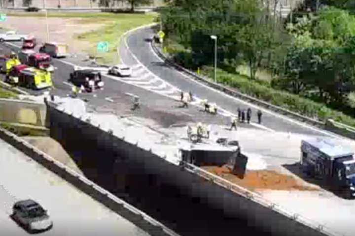 I-287 Southbound Closed After Truck Flips, Dumping Dirt In Central Jersey (PHOTOS)