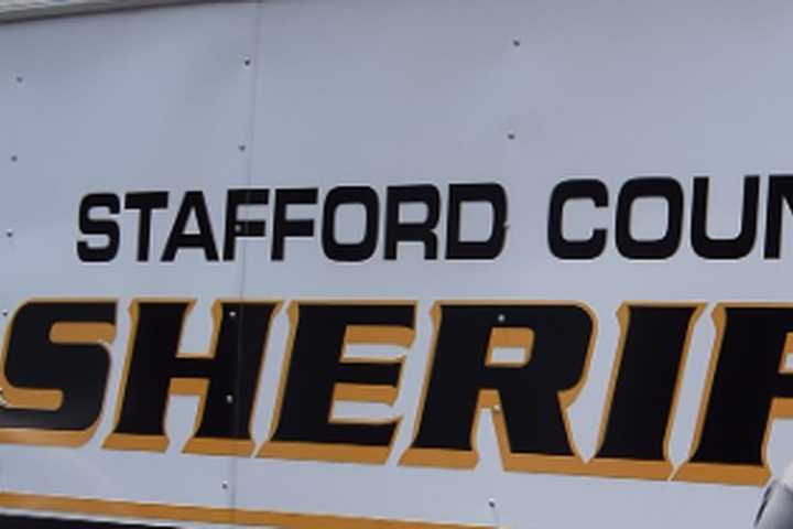 Man Casually Exposes His Genitals In Stafford County