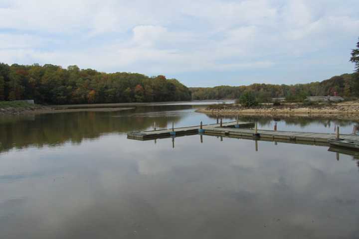 Sewage Spill Spoils Plans For Those Planning On Trip To Lake Accotink