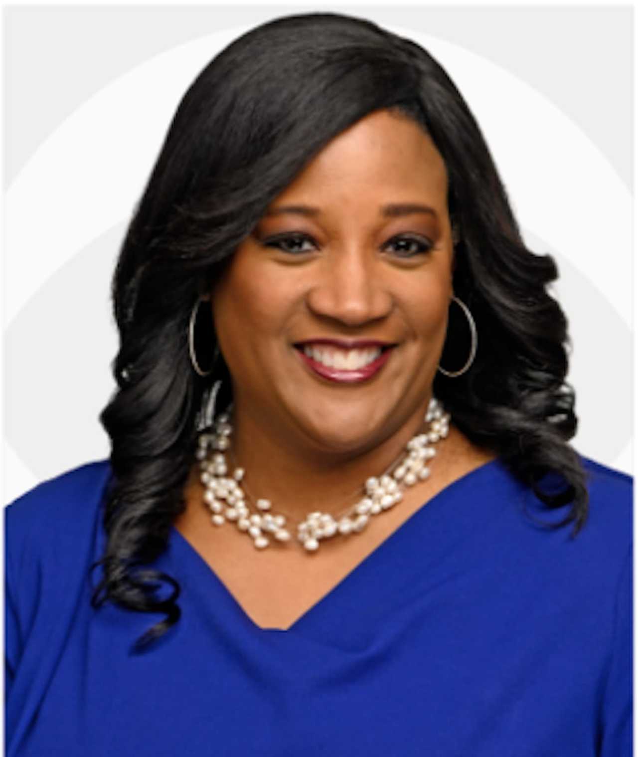 Elise Finch Net Worth - 08a6dgk