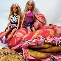 <p>Barbie Bagels from The Bagel Nook.</p>