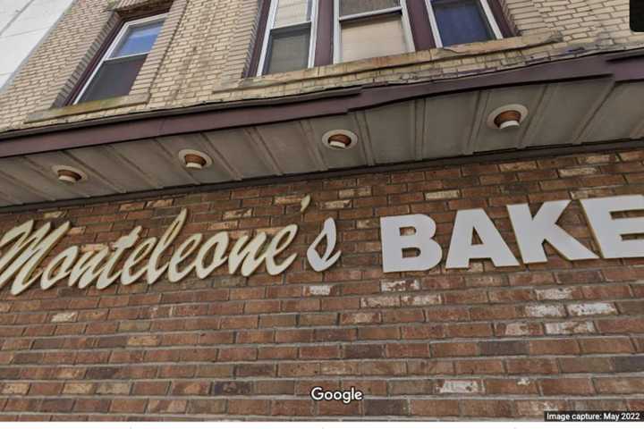 'Huge Loss': 77-Year-Old Italian Bakery Cancels Jersey City Reopening, Devastating Customers