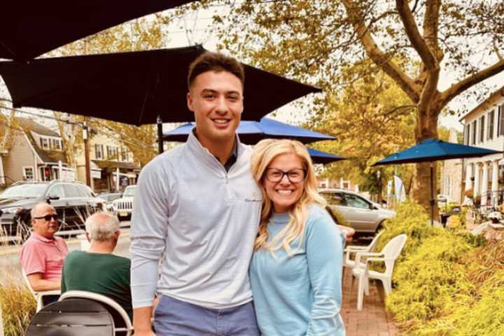 Yankee Shortstop Anthony Volpe Swings By Basking Ridge Cafe