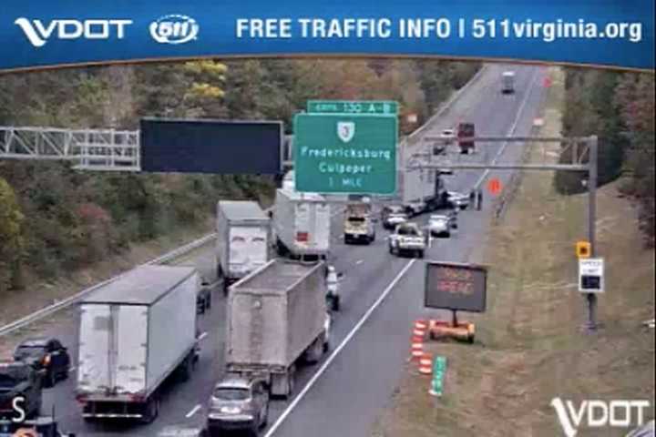 Tractor Trailer Crashes On I-95 In Spotsylvania