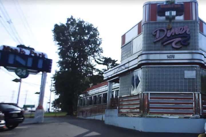 Menlo Park Diner Shuttered By Fire In Kitchen: FD