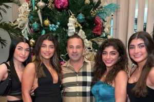 Joe Giudice Spends Holiday Time With Daughters, Ex-Teresa In Bahamas