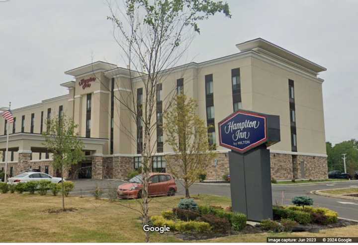 Hampton Inn in Old Bridge.