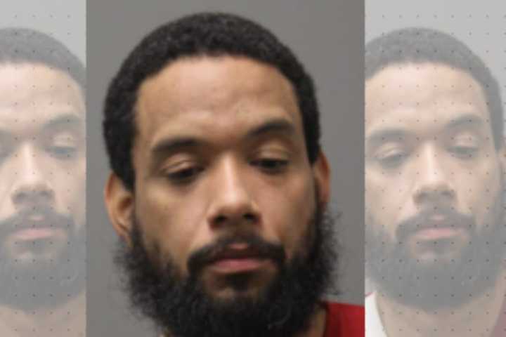 Homeless Man Caught Stealing From Nike, New Balance, More Stores In Leesburg: Cops