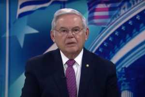 'Champion' Menendez Won't Run In Democratic Primary, Considering Independent Bid (VIDEO)