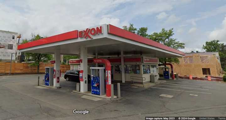 This Exxon station sold one of three $10K lottery tickets in Virginia last week.