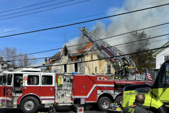 11 Displaced By Newton House Fire: Red Cross