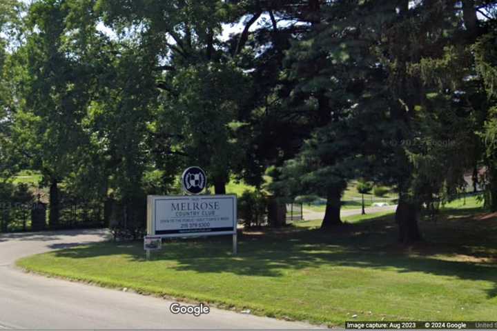 1 Dead At Melrose Country Club Where Fallen Tree Hits Golf Cart In Cheltenham: Cops