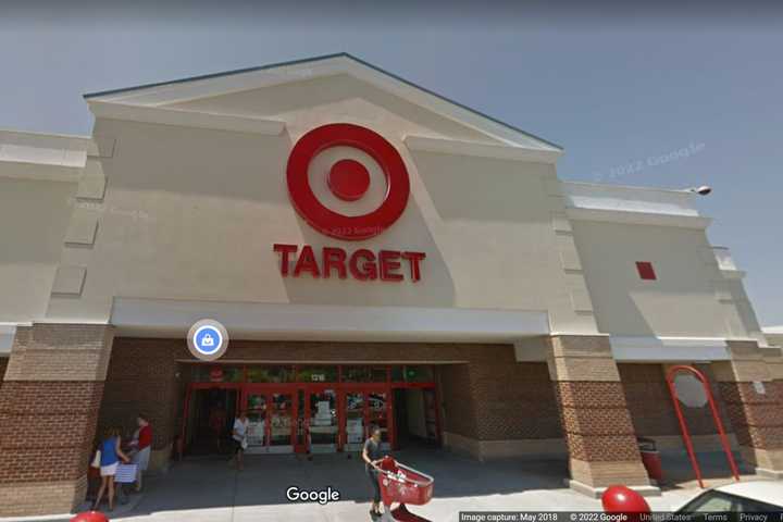 Authorities Shut Down Rumors Of Active Shooter At Chesapeake Target