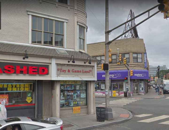 A winning Jersey Cash 5 lottery ticket was sold in Jersey City