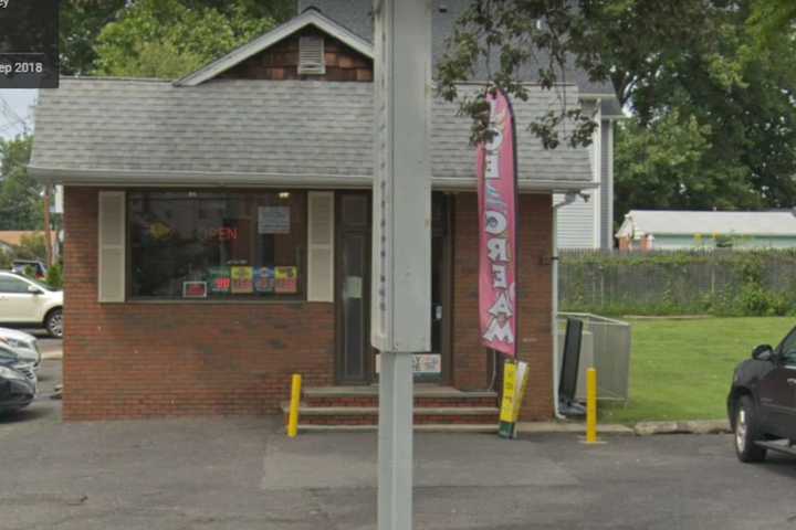 Kenilworth Deli Sells $10K Lottery Ticket