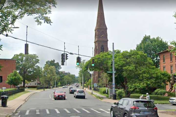 Police Probe Homicide On Hartford's Asylum Avenue