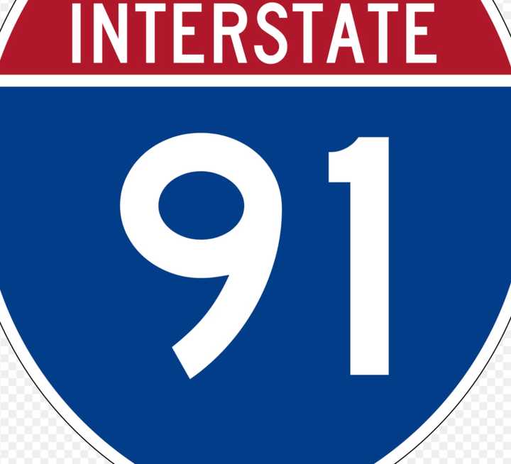 Suffering from a gunshot wound, a 41-year-old Springfield man died after getting into a car crash on I-91.