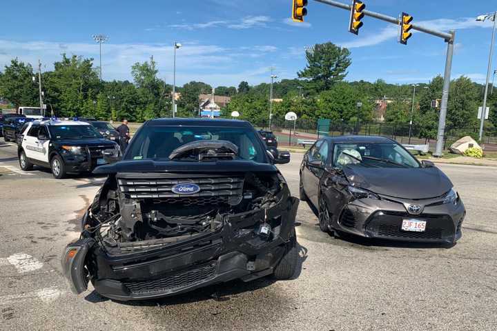 Auburn Police Cruiser Involved In Crash With Injuries