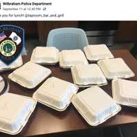 <p>Tasty displays of gratitude toward the police are becoming more common.</p>