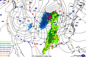 Christmas Storm's Arrival Pushed Back; Snow May Fall Christmas Night