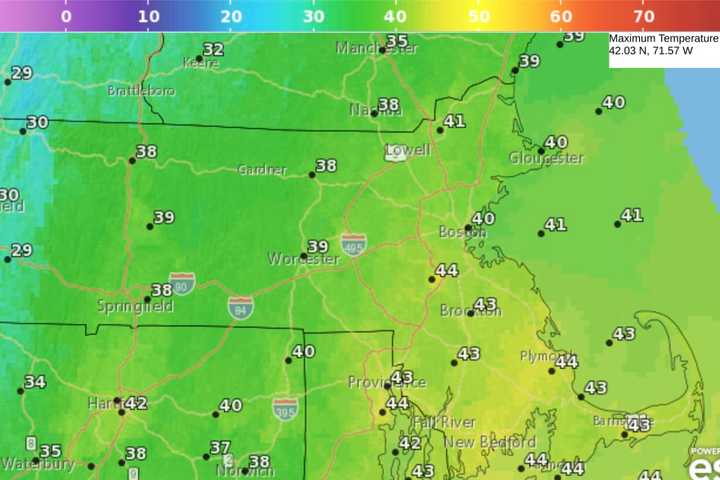 Week Ahead: Unseasonably Warm, Clear Skies With A Chance For Snow/Rain Later