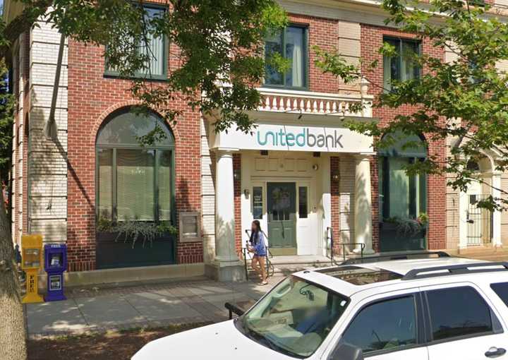 People&#x27;s United Bank is being sold to M&amp;T for billions. In this photo is one of the People&#x27;s branches in Westfield, Massachusetts - it says United Bank on the sign because People&#x27;s purchased United in 2019.