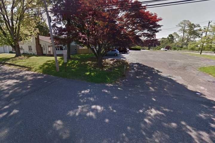 Woman Steals Car, Runs Over Owner In Parking Lot At Lake Ronkonkoma Church, Police Say