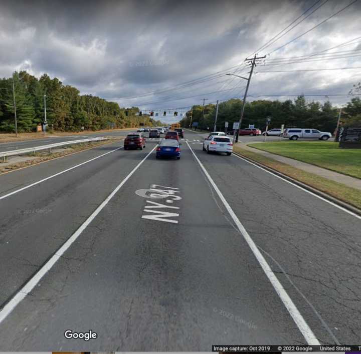 Nesconset Highway, west of Wireless Road in South Setauket.