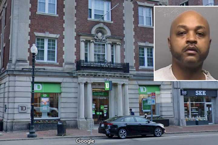 Ex-Con Who Gave Teller Error-Filled Robbery Note Pleads Guilty To Cambridge Heist: Feds