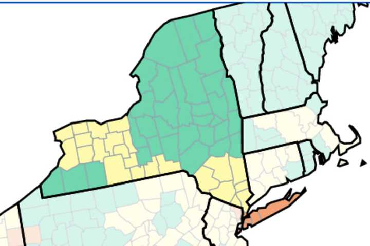 COVID-19: CDC Recommends Indoor Mask-Wearing In These 5 NY Counties