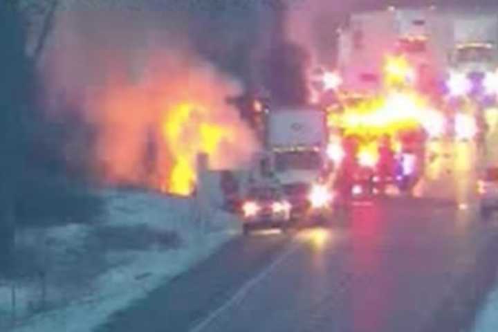 Multi-Vehicle Crash Closes All Lanes On I-81 For Miles: PennDOT
