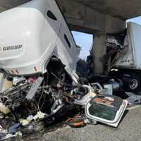 <p>Tractor-trailer into bridge along I-81</p>