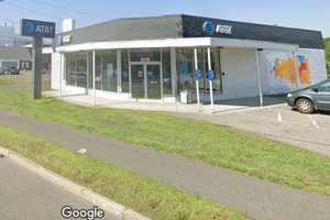 Violent Robberies: 20-Year-Old Admits To Role In String Of AT&T Store Heists In CT/MA